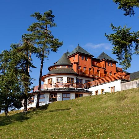 Hotel Vitkova Hora - Veitsberg Karlovy Vary Exterior photo
